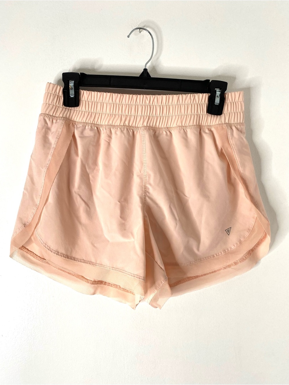 YogaSmoga Peach Pink High Rise Mesh Trim Athletic Running Shorts